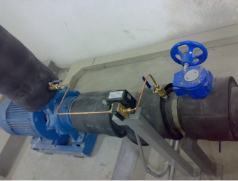GE-511系列差压式流量开关通过两根细的导压铜管来监控水泵的流量